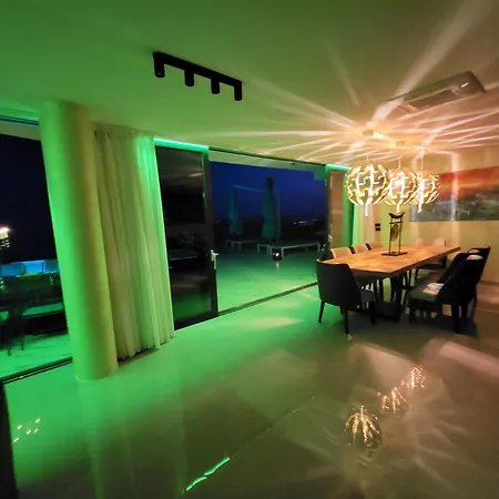 Villa Hb *