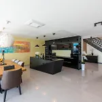 Villa Hb *